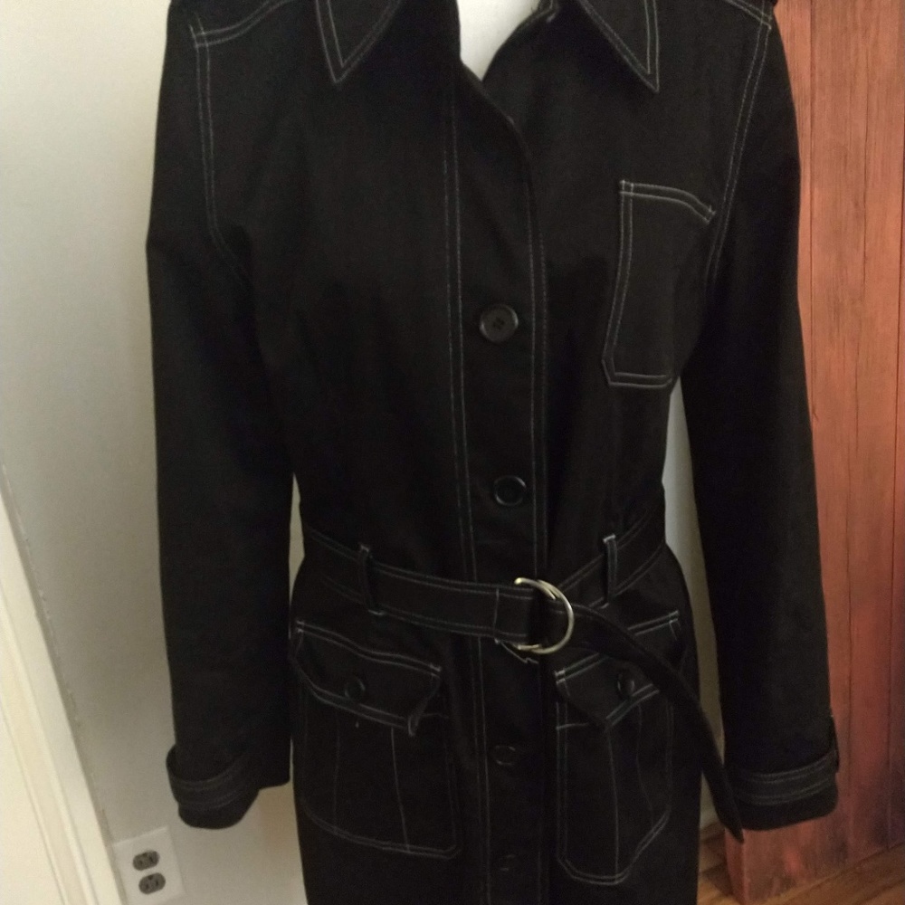 Black Trench Rain Coat w/ belt